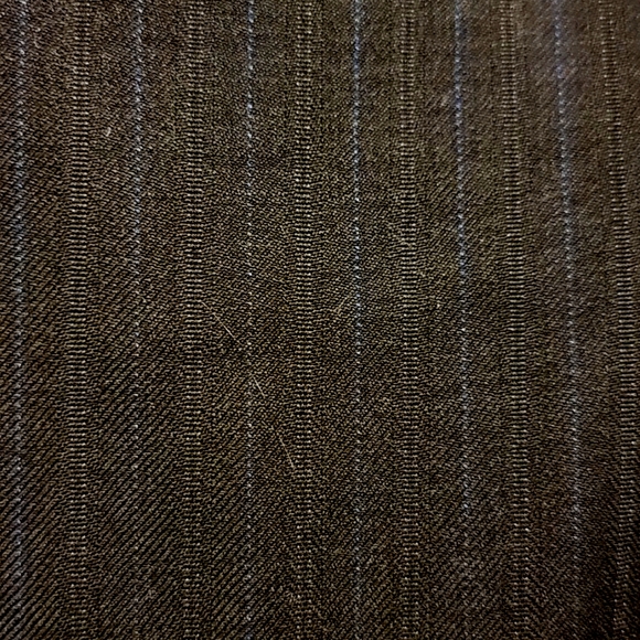 Suit: jacket - Picture 2 of 2